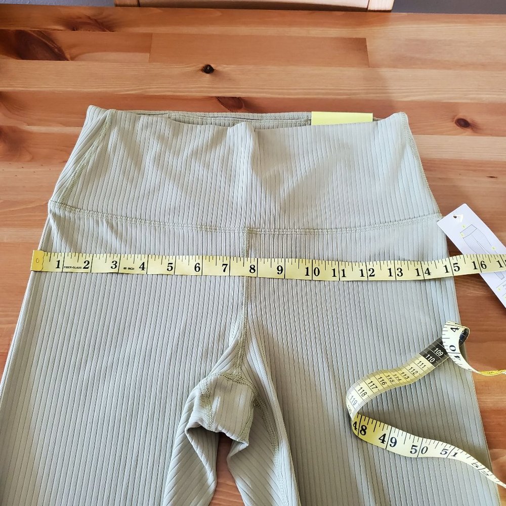 All in Motion - Women's Ultra High-Rise Rib Leggings Olive Green Size M Reg - Picture 5 of 13